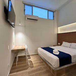 Kapu, Hotel